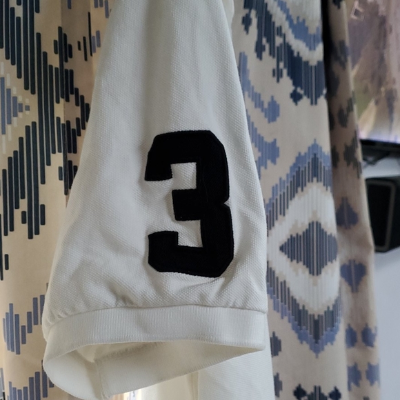 Polo custom fit - Picture 2 of 4